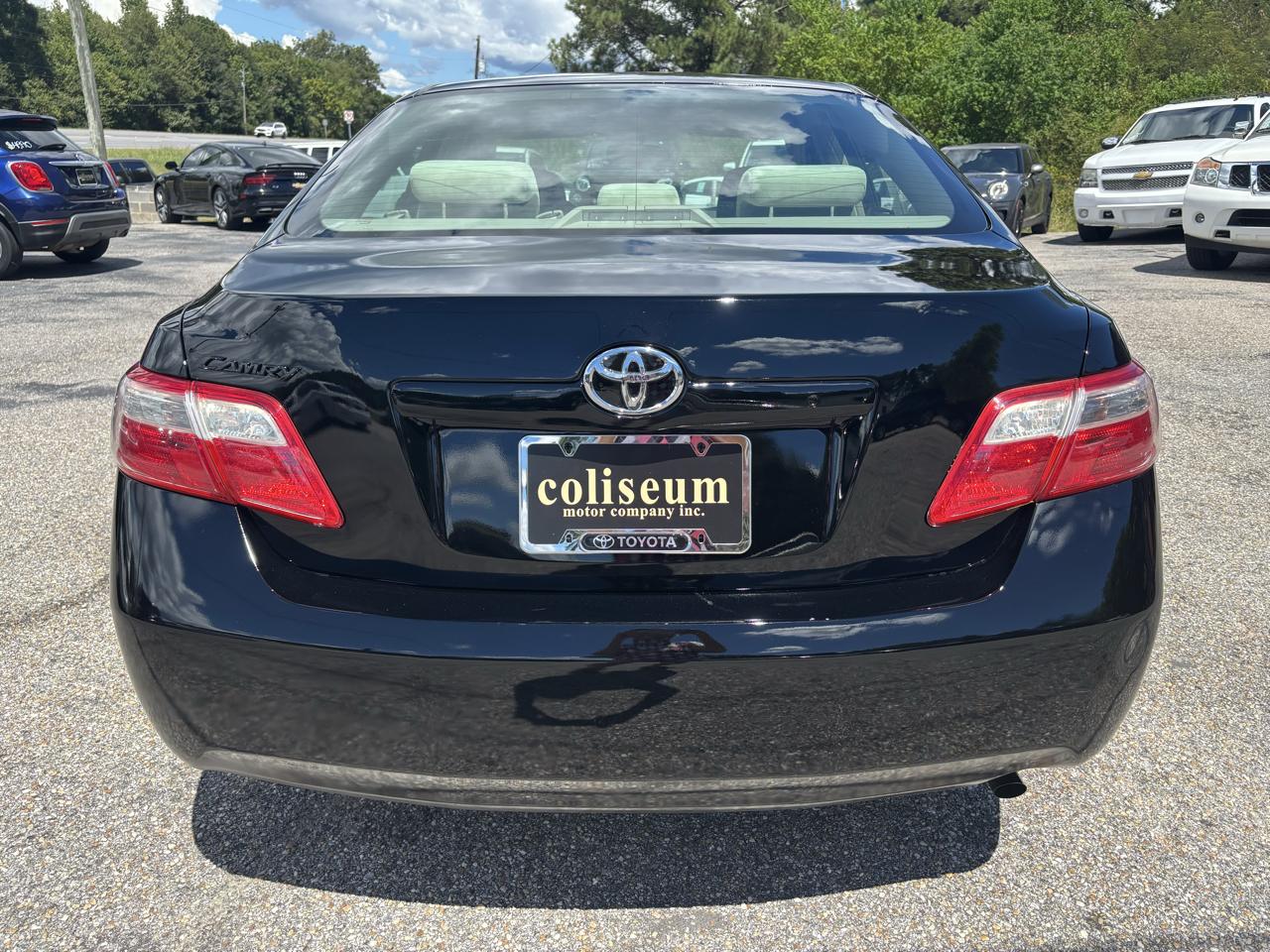 Toyota Camry 4dr Sdn I4 Man (Natl) 2009