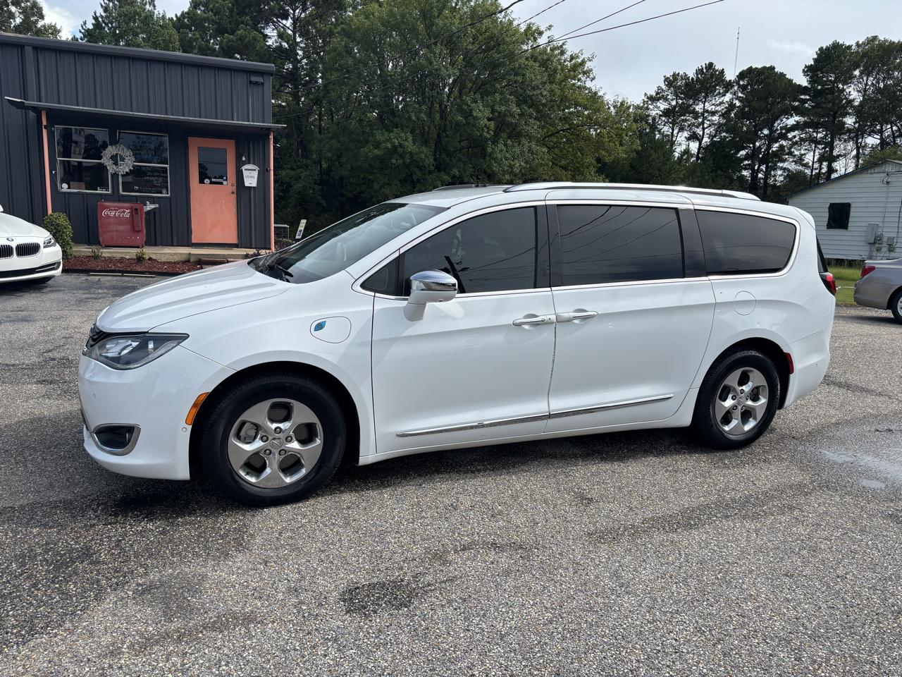Chrysler Pacifica Hybrid Limited FWD 2018