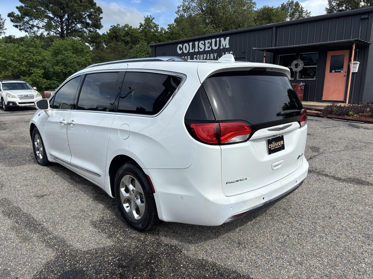 Chrysler Pacifica Hybrid Limited FWD 2018