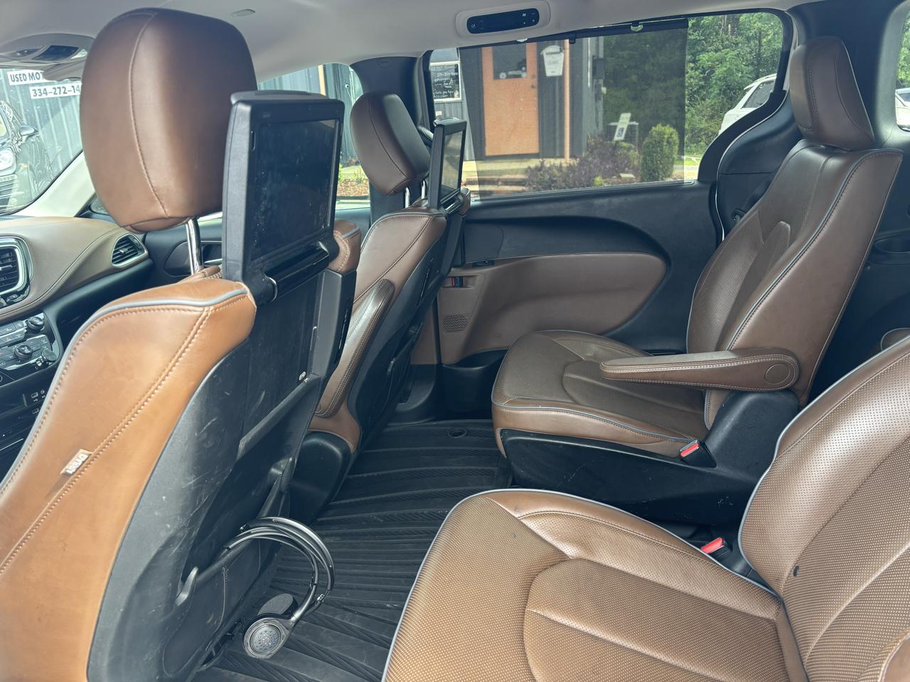 Chrysler Pacifica Hybrid Limited FWD 2018