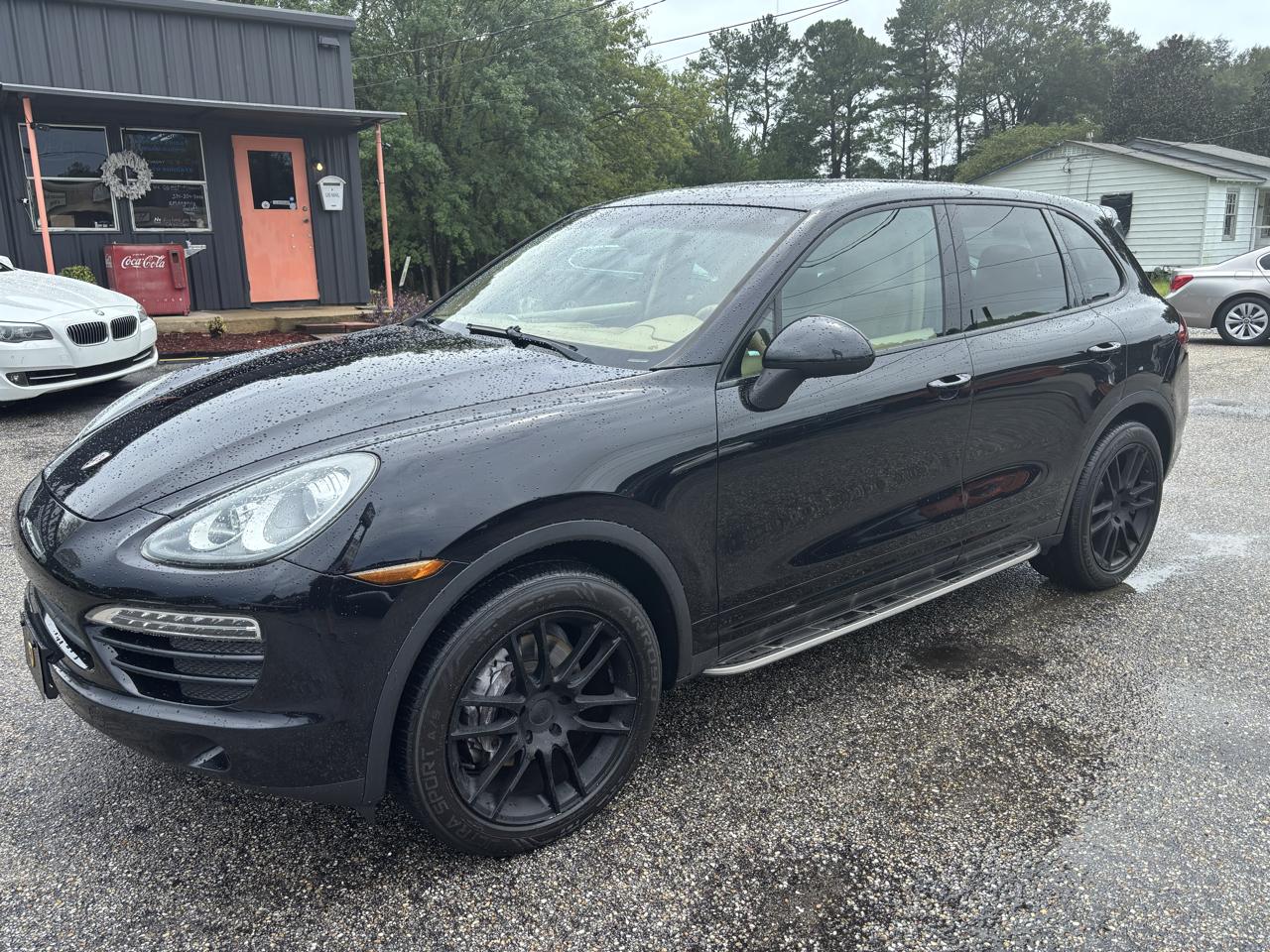 Porsche Cayenne  2012