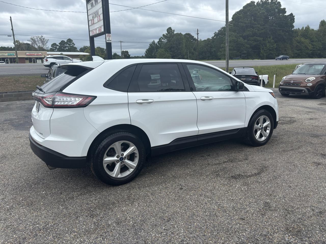 Ford Edge SE FWD 2017
