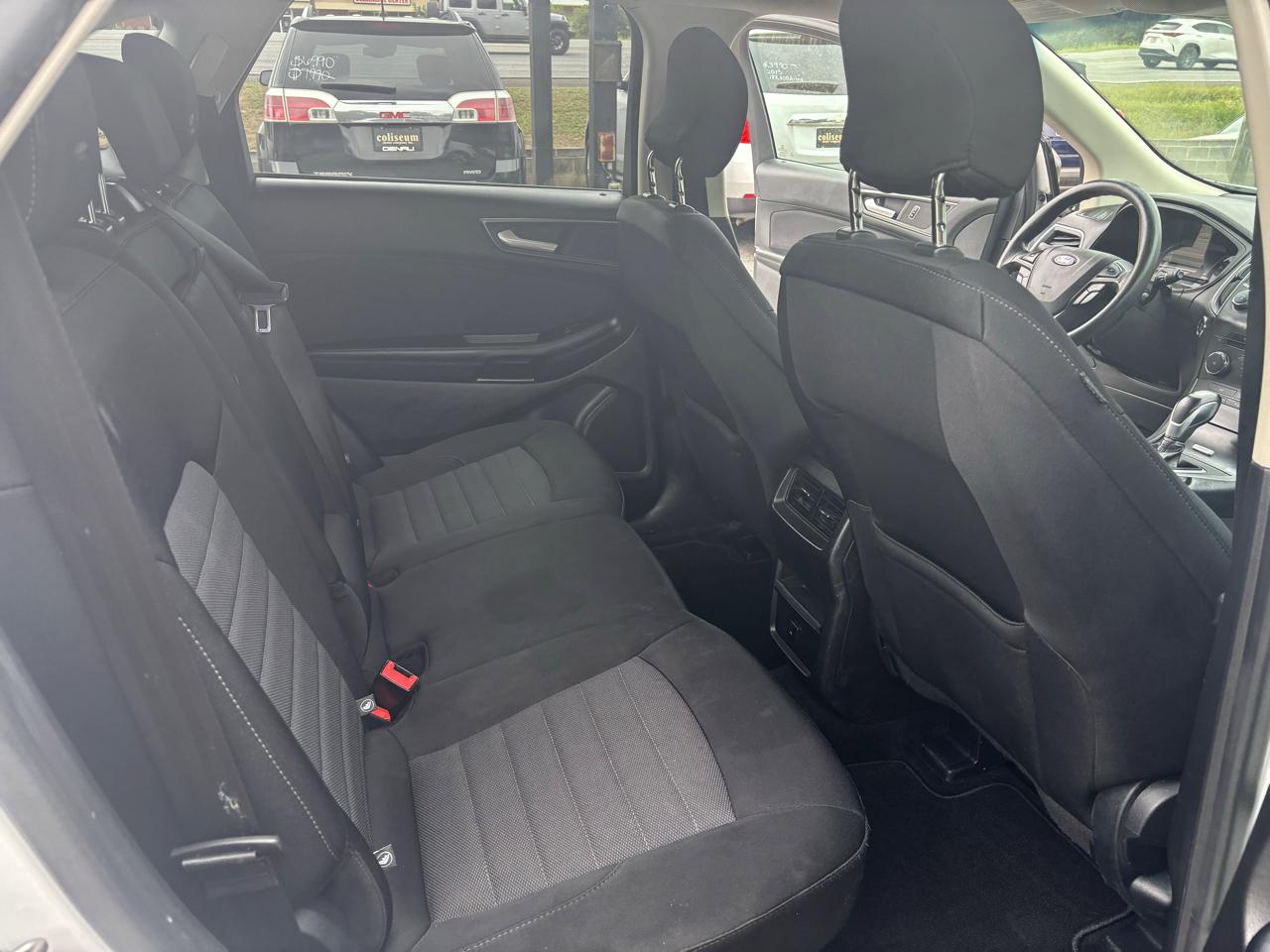 Ford Edge SE FWD 2017
