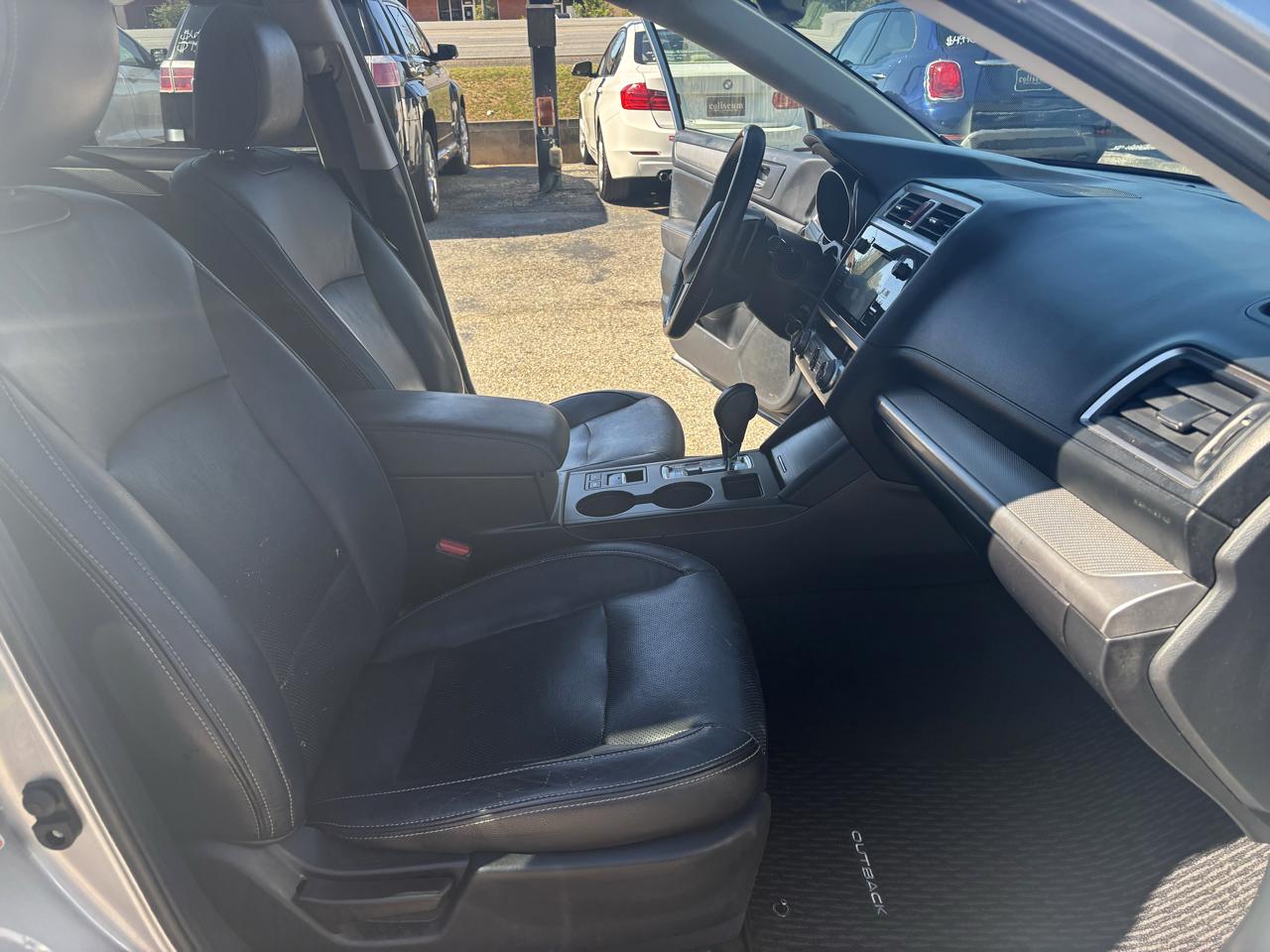 Subaru Outback 4dr Wgn 2.5i Premium 2015