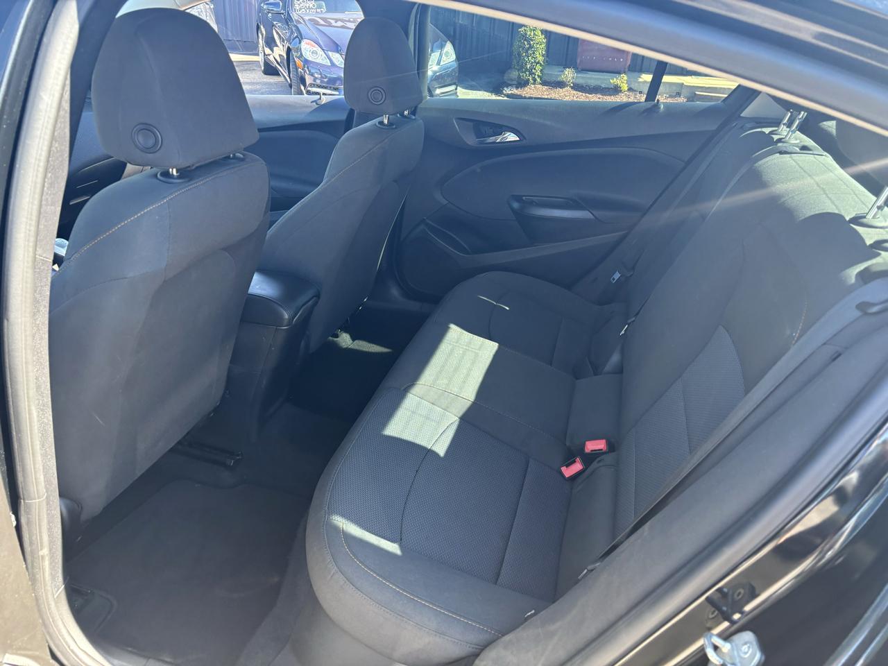 Chevrolet Cruze 4dr Sdn 1.4L LS w/1SA 2018