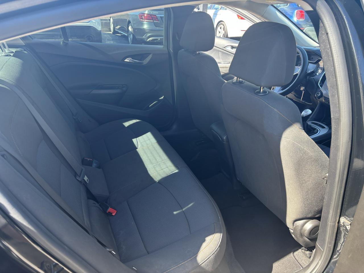 Chevrolet Cruze 4dr Sdn 1.4L LS w/1SA 2018