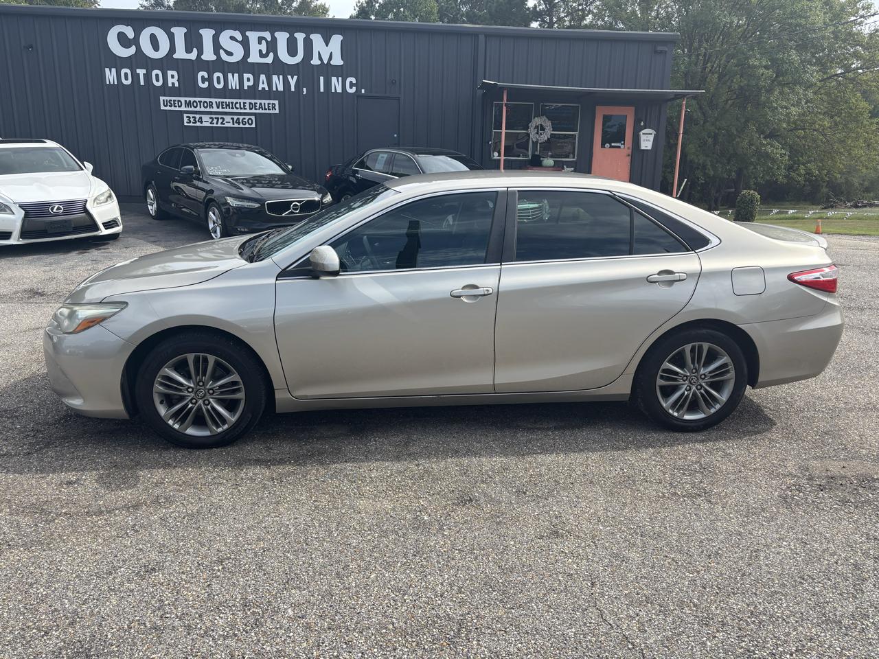 Toyota Camry 4dr Sdn I4 Auto SE w/Special Edition Pkg (Natl) 2016