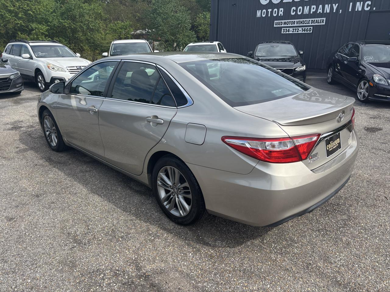 Toyota Camry 4dr Sdn I4 Auto SE w/Special Edition Pkg (Natl) 2016