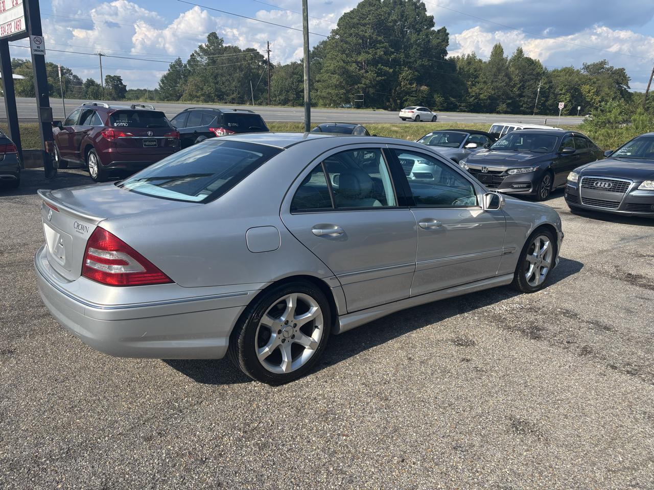 Mercedes-Benz C-Class 4dr Sdn 2.5L Sport RWD 2007