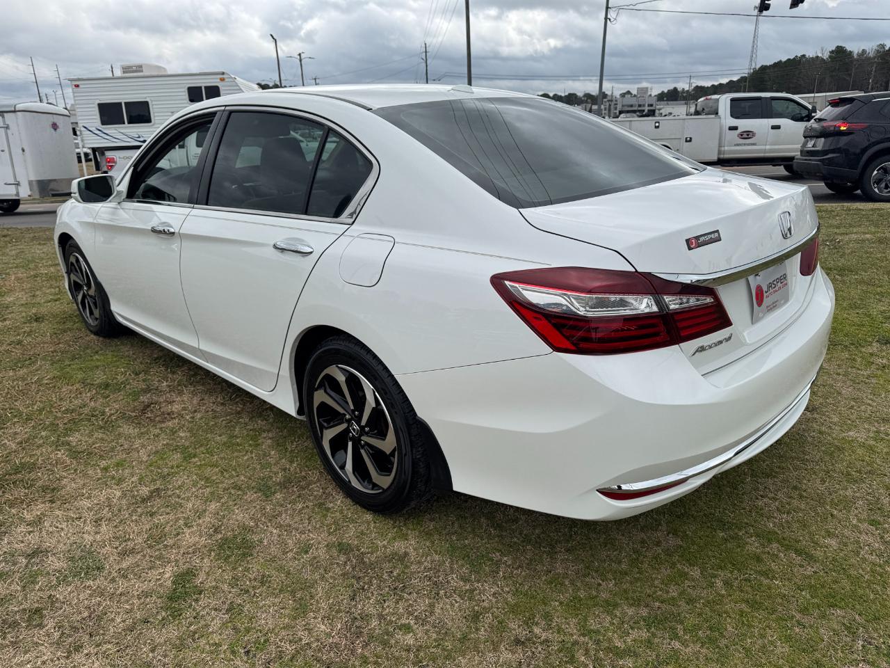 Honda Accord Sedan 4dr I4 CVT EX-L w/Navi & Honda Sensing 2016