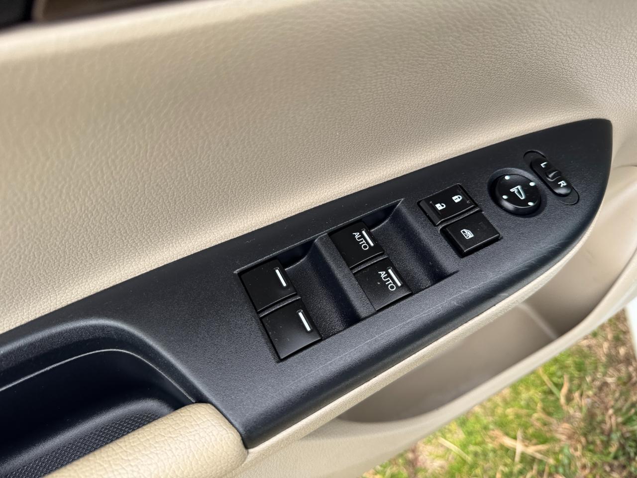 Honda Accord Sedan 4dr I4 CVT EX-L w/Navi & Honda Sensing 2016