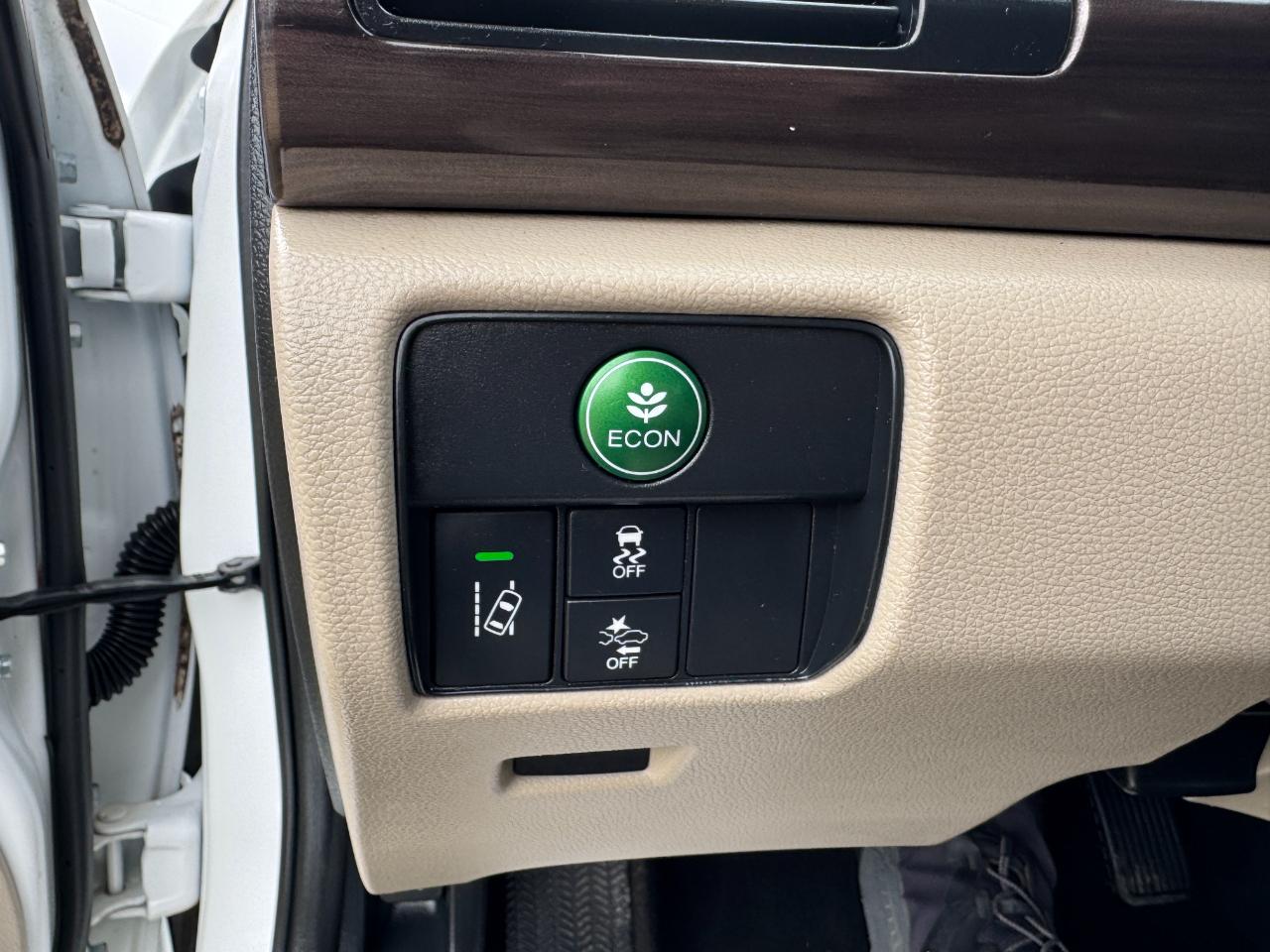 Honda Accord Sedan 4dr I4 CVT EX-L w/Navi & Honda Sensing 2016