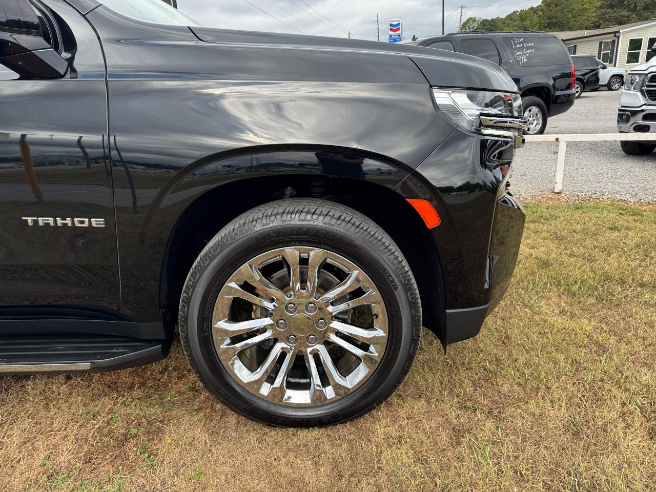 Chevrolet Tahoe 4WD 4dr LT 2021