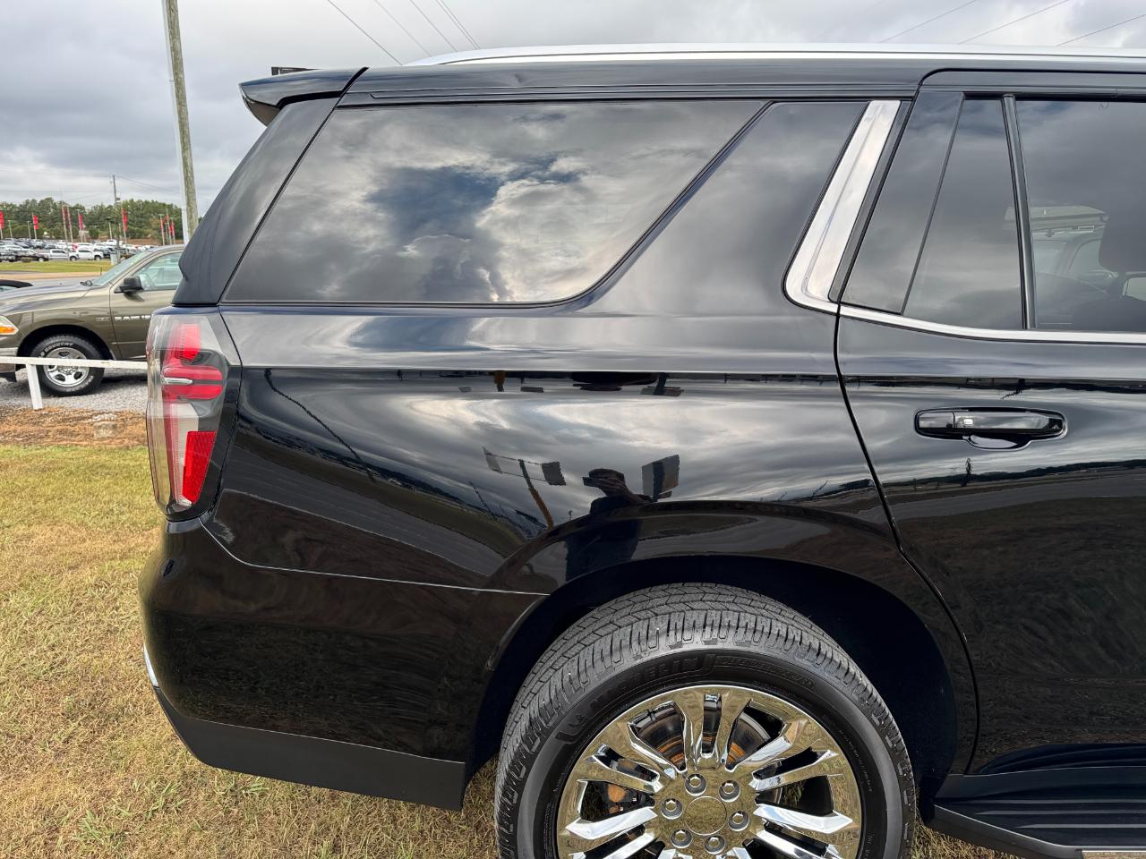 Chevrolet Tahoe 4WD 4dr LT 2021