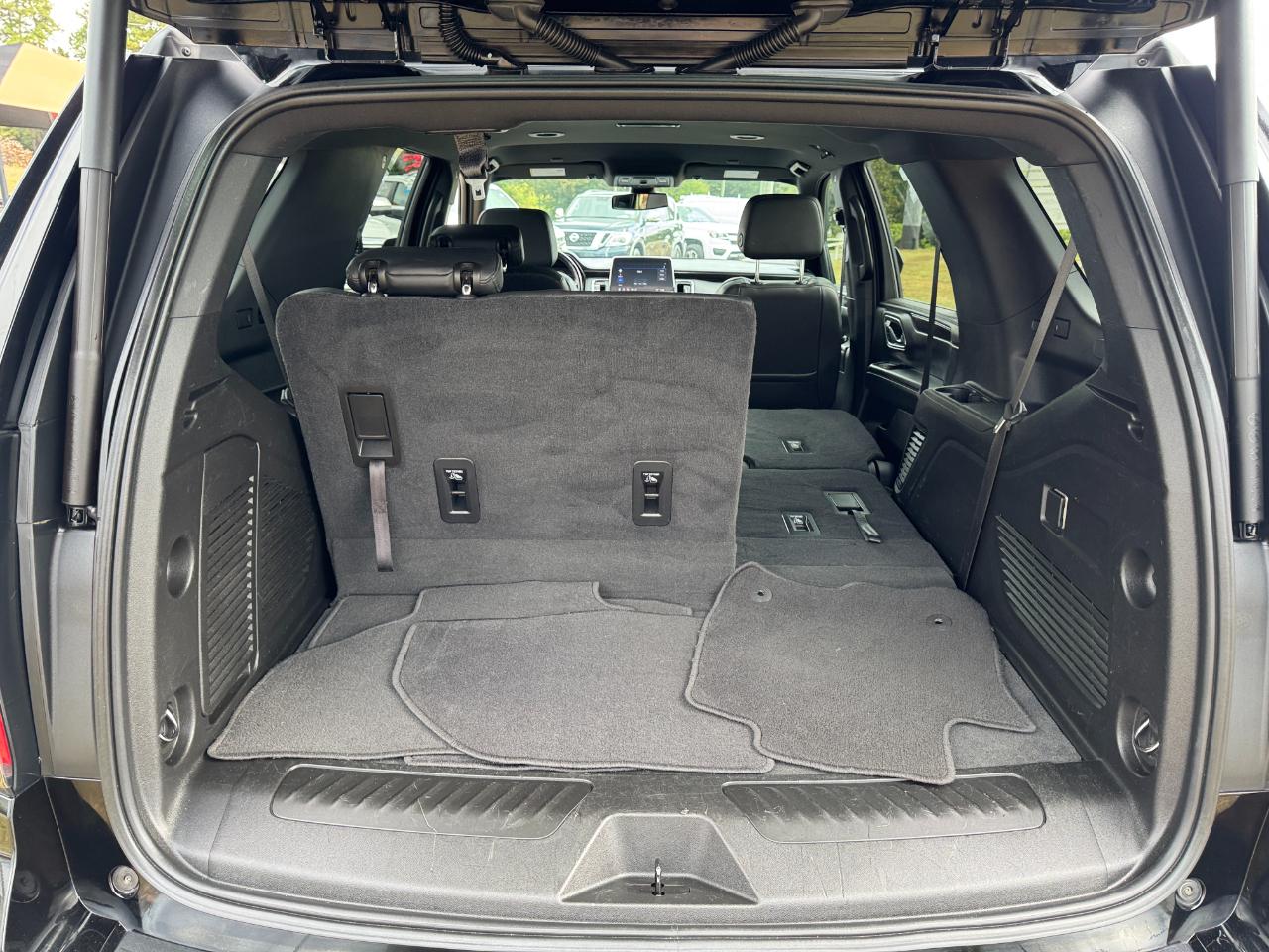 Chevrolet Tahoe 4WD 4dr LT 2021