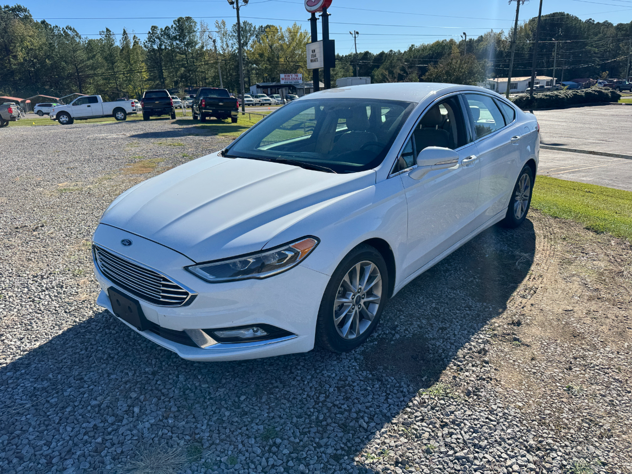 Ford Fusion SE FWD 2017 Ford Fusion SE FWD 2017