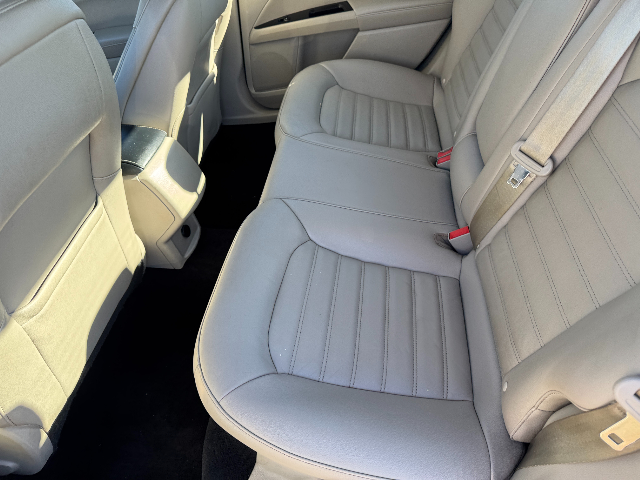 Ford Fusion SE FWD 2017 Ford Fusion SE FWD 2017