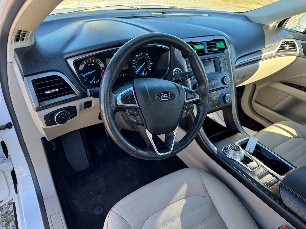 Ford Fusion SE FWD 2017 Ford Fusion SE FWD 2017