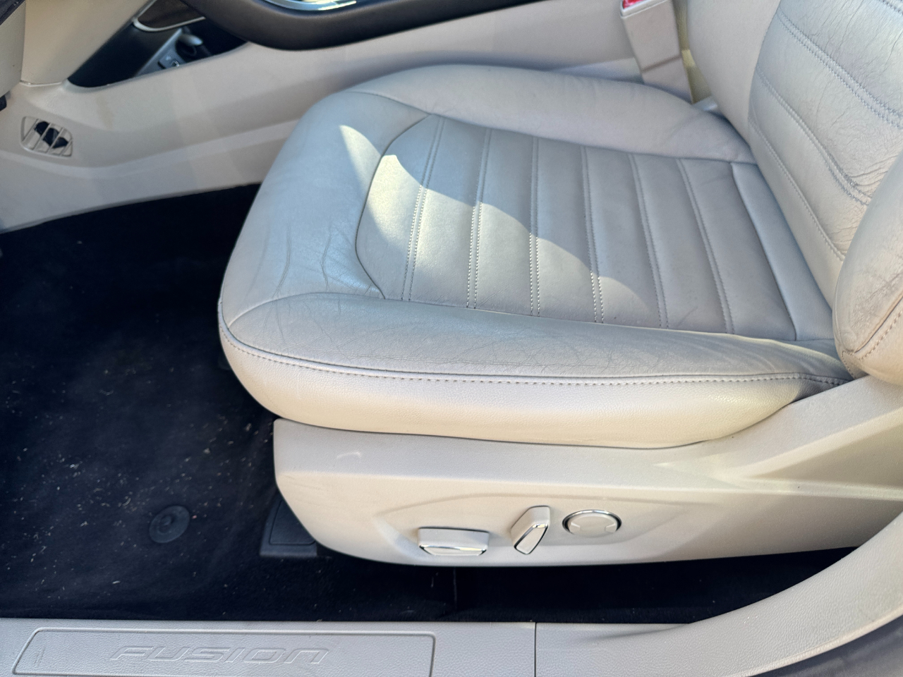 Ford Fusion SE FWD 2017 Ford Fusion SE FWD 2017