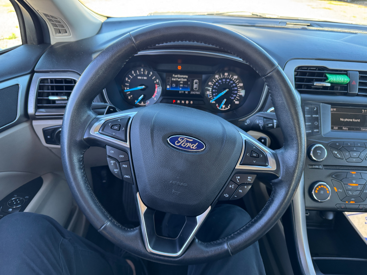 Ford Fusion SE FWD 2017 Ford Fusion SE FWD 2017