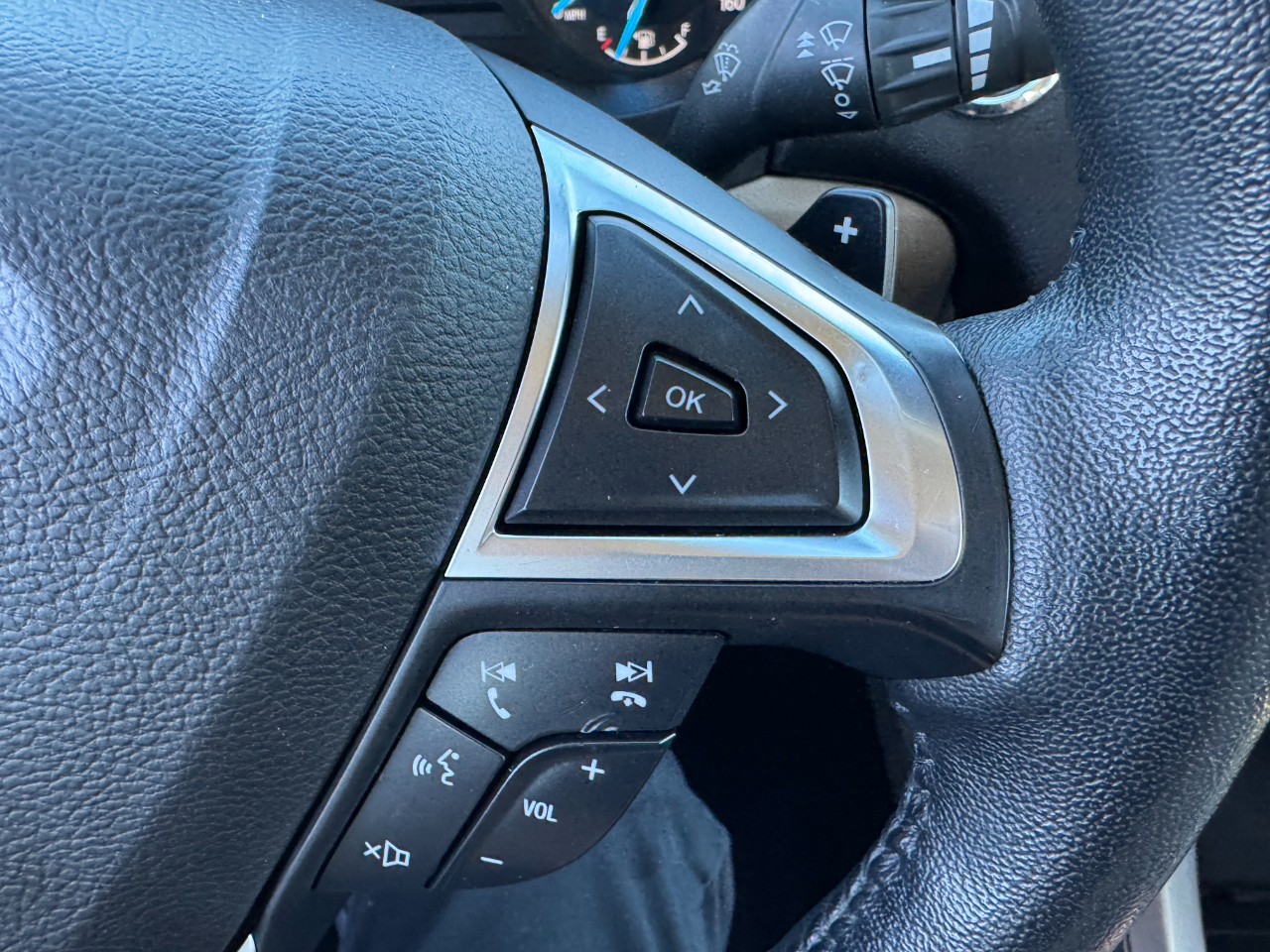 Ford Fusion SE FWD 2017 Ford Fusion SE FWD 2017