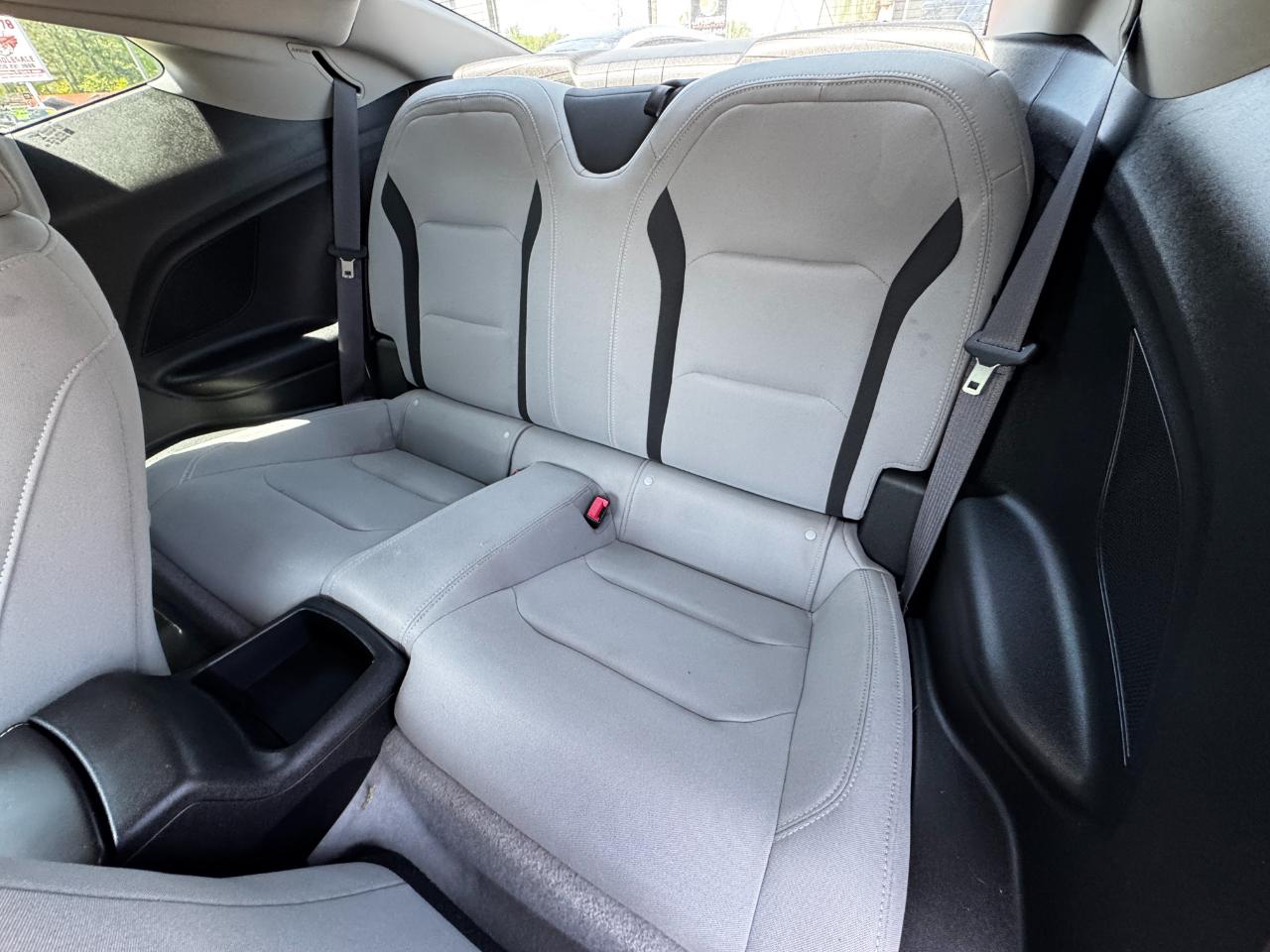 Chevrolet Camaro 2dr Cpe 1LT 2017