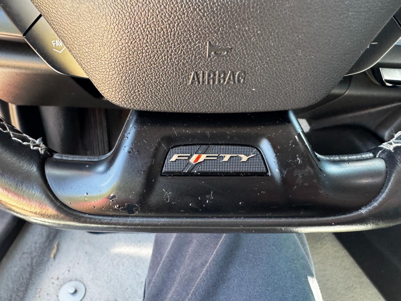 Chevrolet Camaro 2dr Cpe 1LT 2017