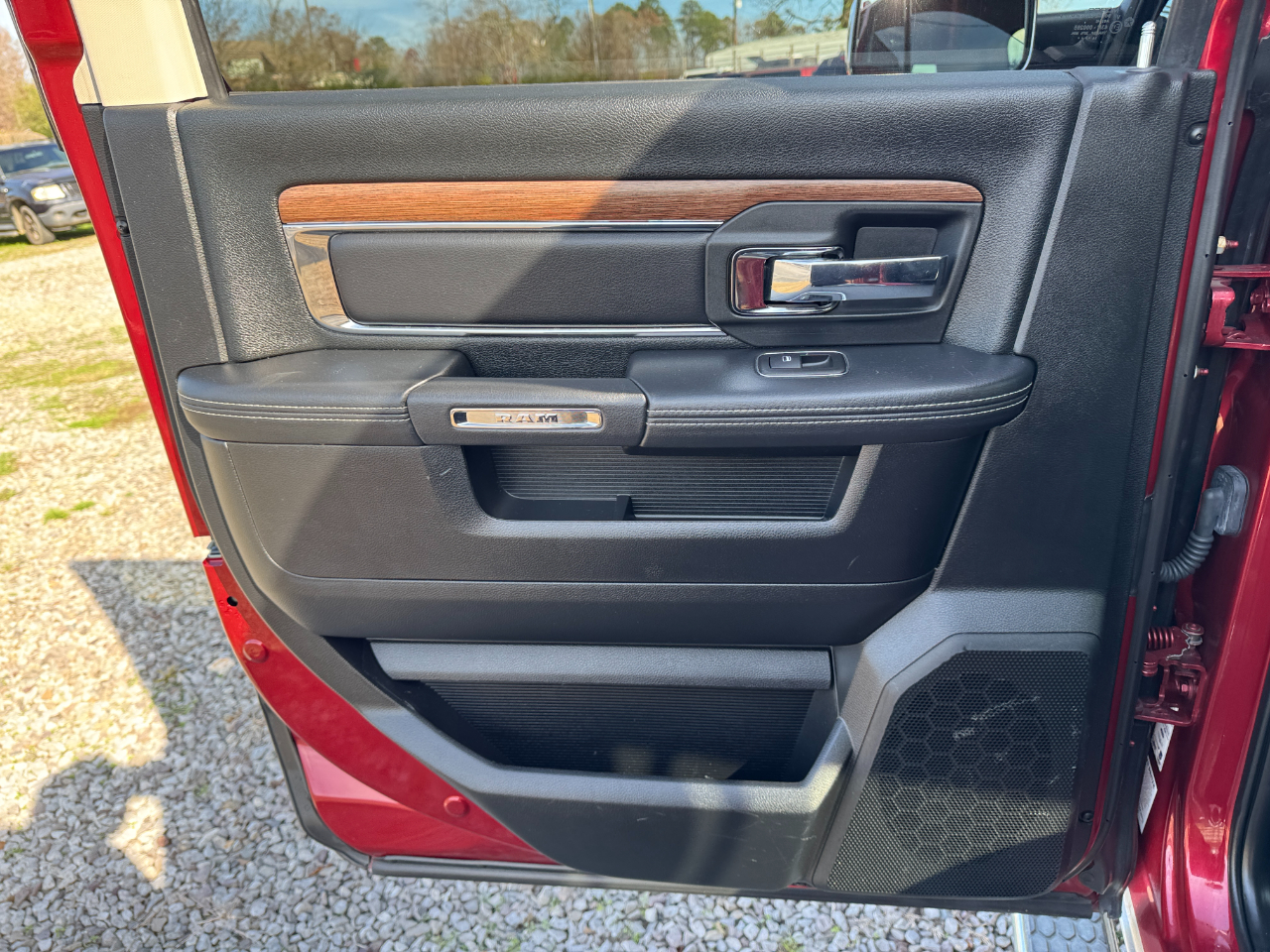 RAM 2500 4WD Crew Cab 149" Laramie 2015