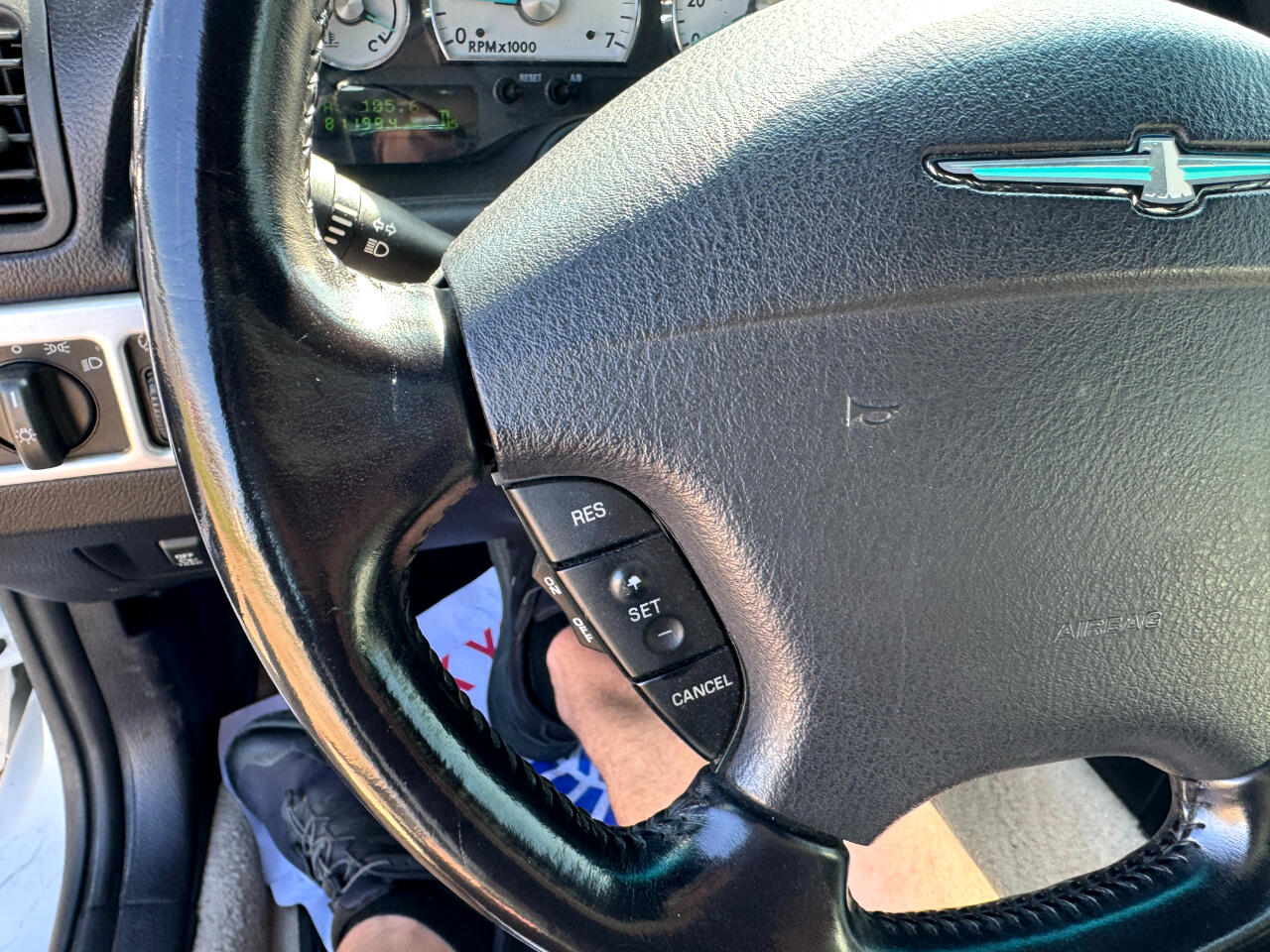 Ford Thunderbird 2dr Convertible Deluxe 2003 Ford Thunderbird 2dr Convertible Deluxe 2003