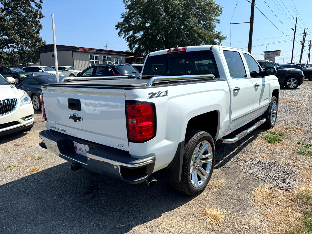 Chevrolet Silverado 1500 4WD Crew Cab 143.5" LTZ w/1LZ 2015 Chevrolet Silverado 1500 4WD Crew Cab 143.5" LTZ w/1LZ 2015