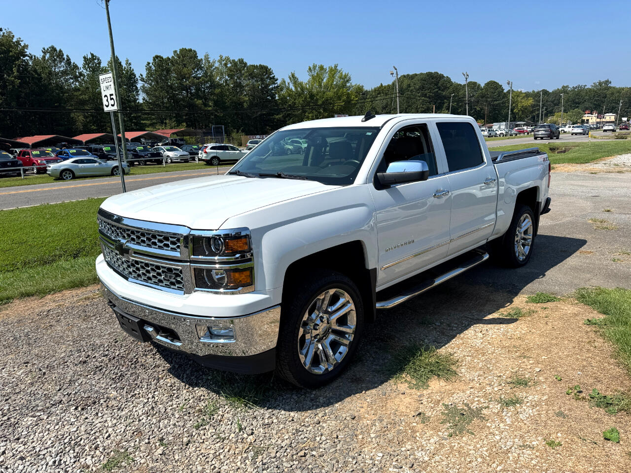 Chevrolet Silverado 1500 4WD Crew Cab 143.5" LTZ w/1LZ 2015 Chevrolet Silverado 1500 4WD Crew Cab 143.5" LTZ w/1LZ 2015