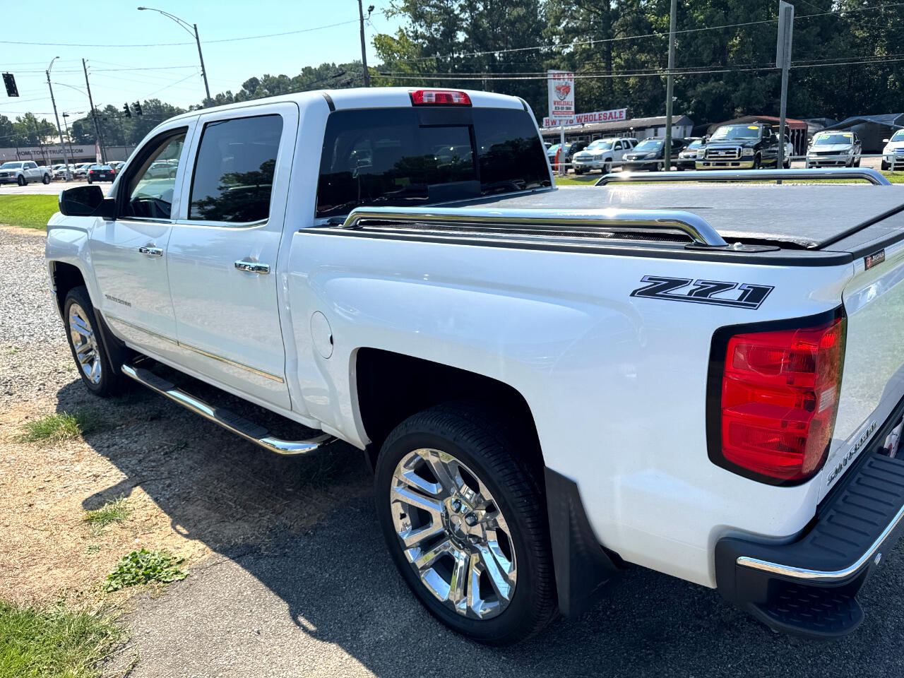Chevrolet Silverado 1500 4WD Crew Cab 143.5" LTZ w/1LZ 2015 Chevrolet Silverado 1500 4WD Crew Cab 143.5" LTZ w/1LZ 2015