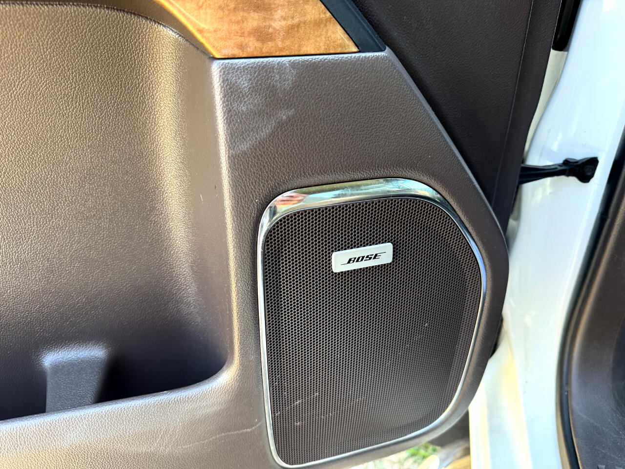 Chevrolet Silverado 1500 4WD Crew Cab 143.5" LTZ w/1LZ 2015 Chevrolet Silverado 1500 4WD Crew Cab 143.5" LTZ w/1LZ 2015