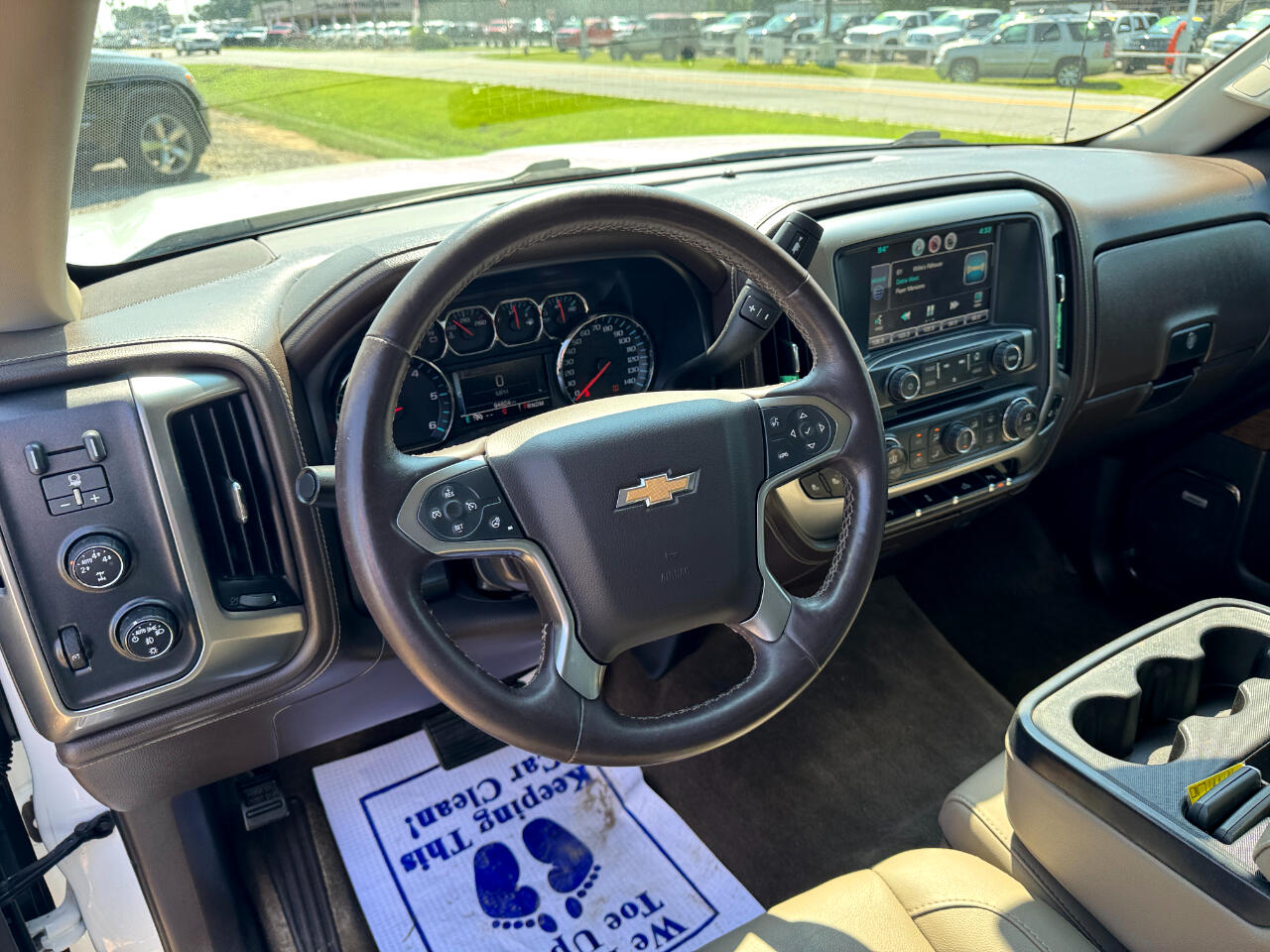 Chevrolet Silverado 1500 4WD Crew Cab 143.5" LTZ w/1LZ 2015 Chevrolet Silverado 1500 4WD Crew Cab 143.5" LTZ w/1LZ 2015