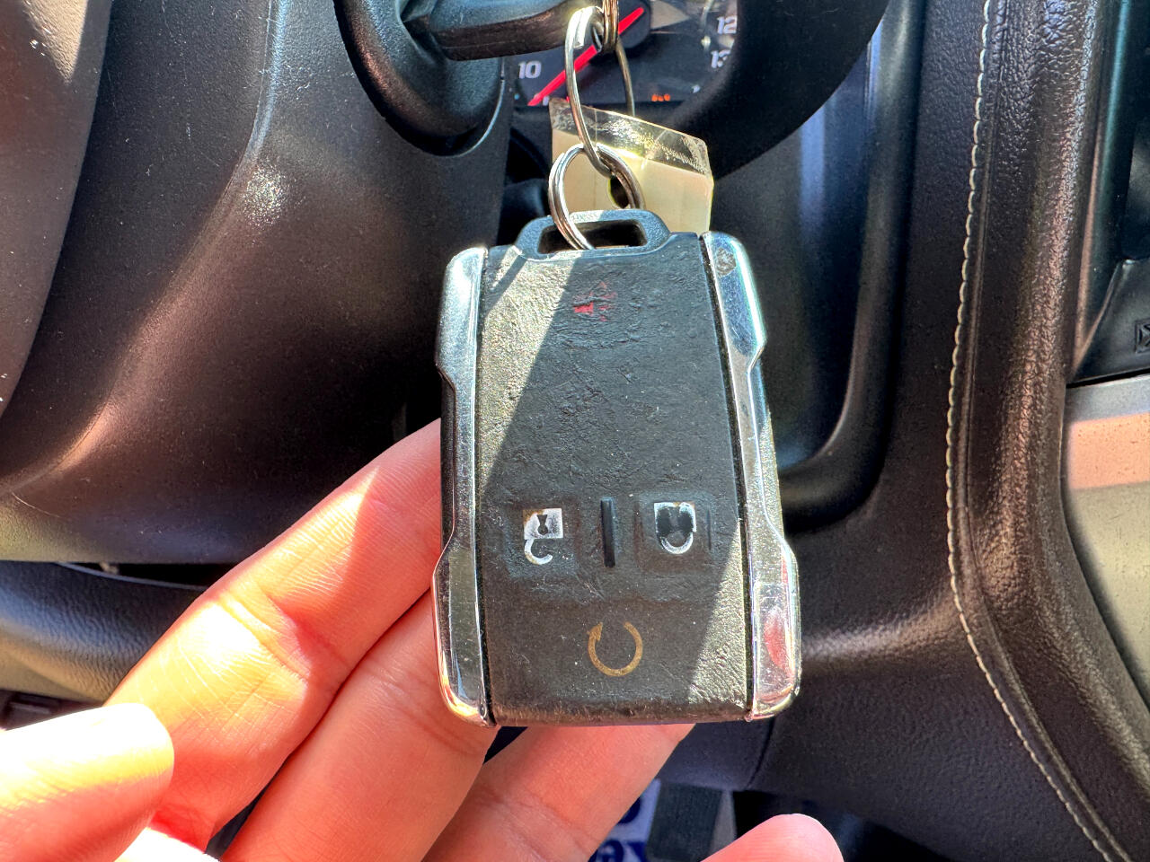 Chevrolet Silverado 1500 4WD Crew Cab 143.5" LTZ w/1LZ 2015 Chevrolet Silverado 1500 4WD Crew Cab 143.5" LTZ w/1LZ 2015