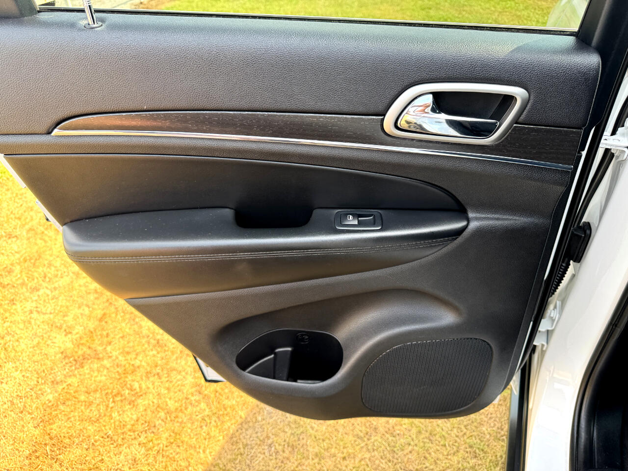 Jeep Grand Cherokee Limited 4x2 2018 Jeep Grand Cherokee Limited 4x2 2018