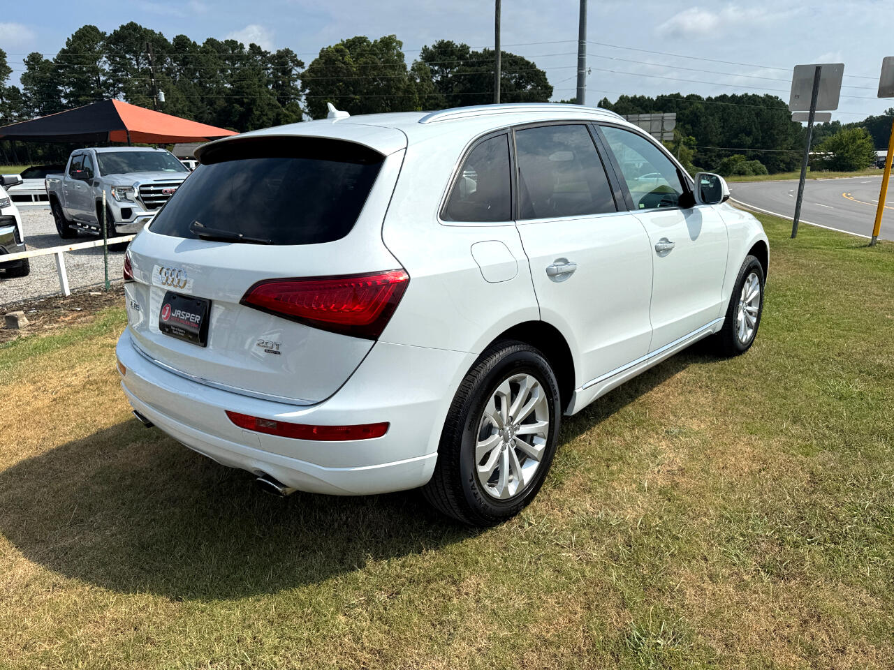 Audi Q5 quattro 4dr 2.0T Premium Plus 2015 Audi Q5 quattro 4dr 2.0T Premium Plus 2015