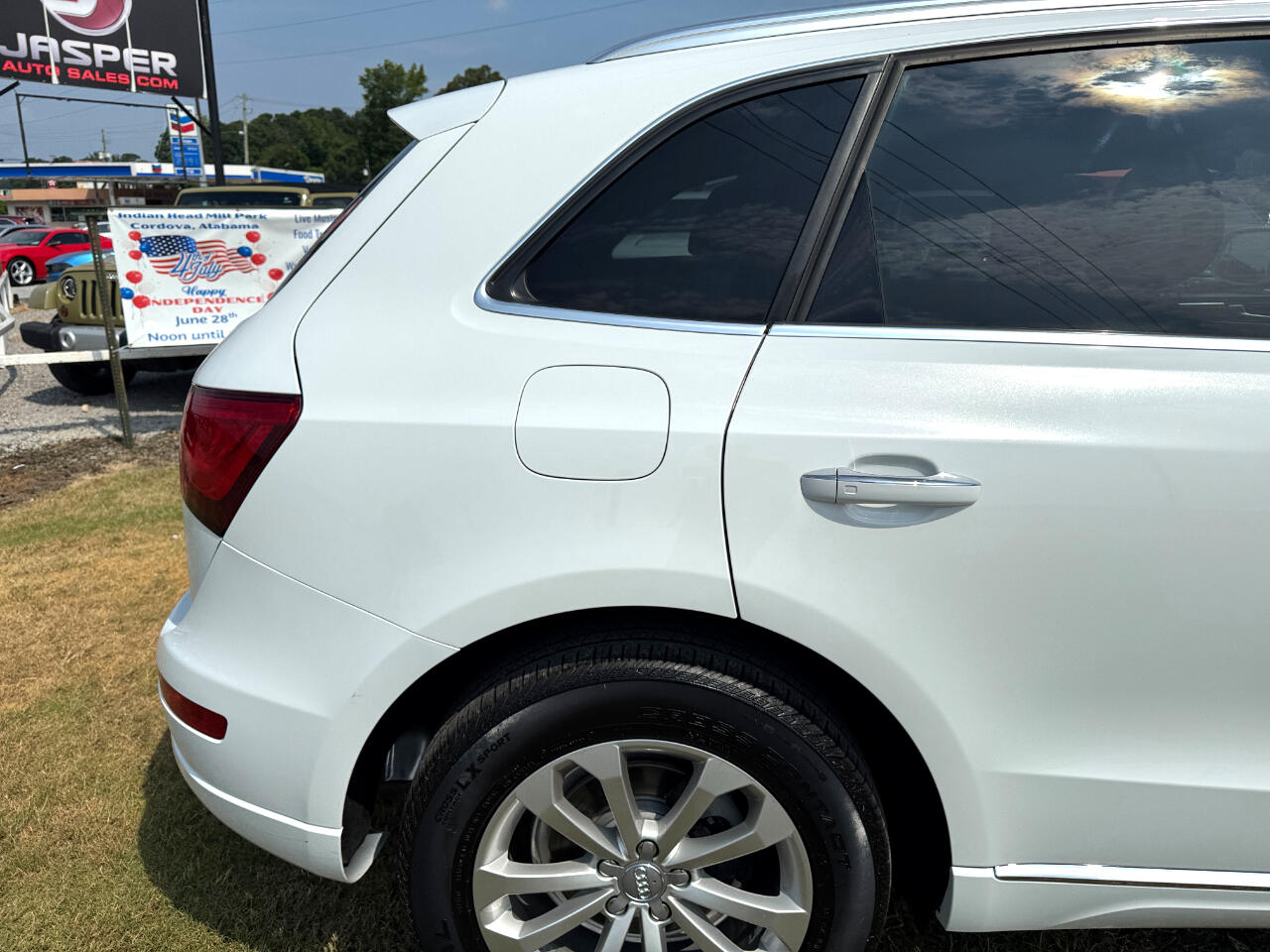 Audi Q5 quattro 4dr 2.0T Premium Plus 2015 Audi Q5 quattro 4dr 2.0T Premium Plus 2015