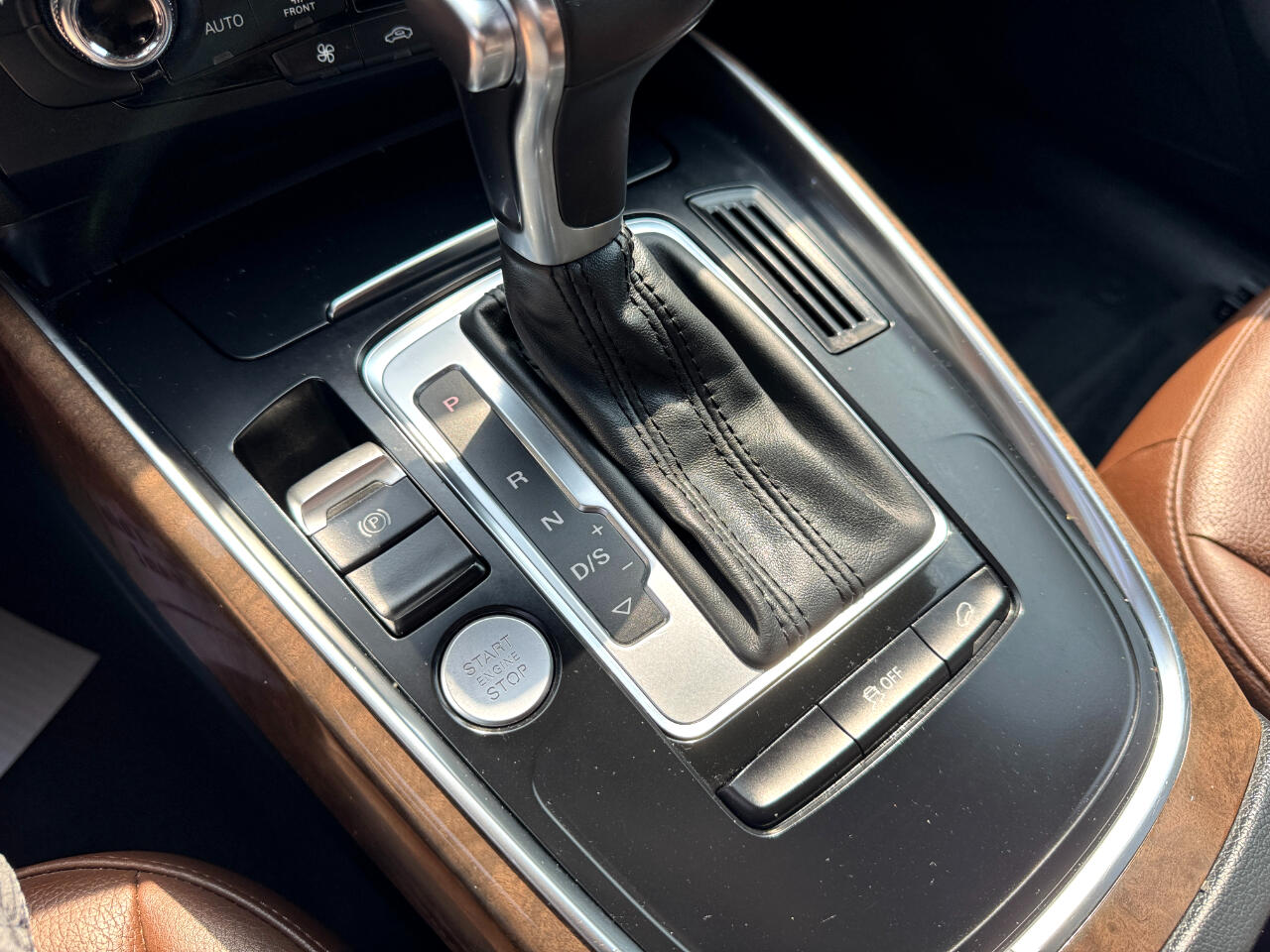 Audi Q5 quattro 4dr 2.0T Premium Plus 2015 Audi Q5 quattro 4dr 2.0T Premium Plus 2015