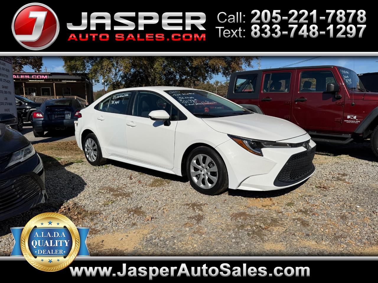 2022 Toyota Corolla LE's photo