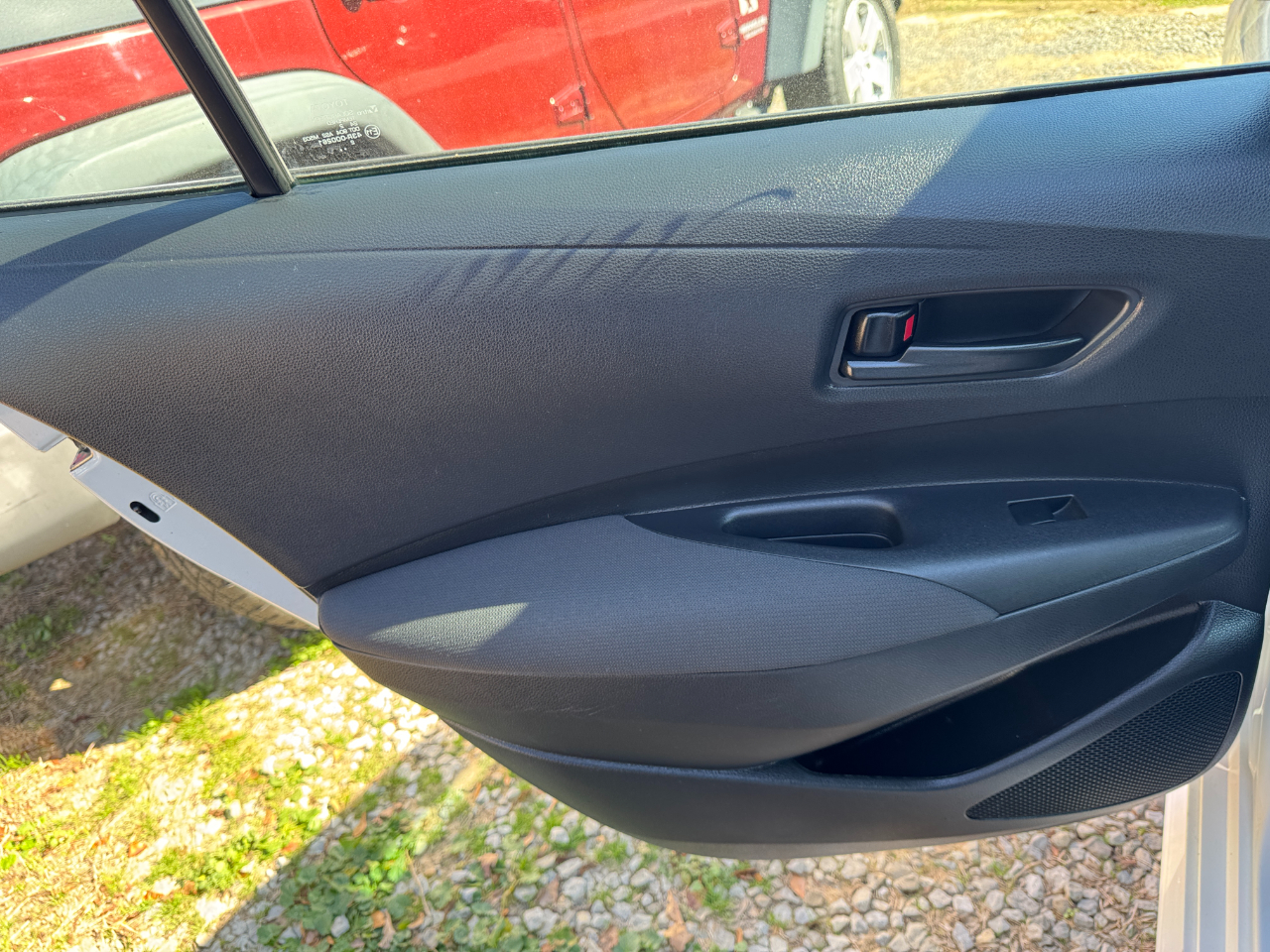 Toyota Corolla LE CVT (Natl) 2022