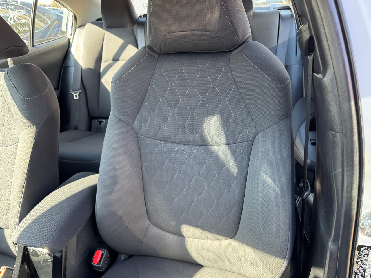 Toyota Corolla LE CVT (Natl) 2022