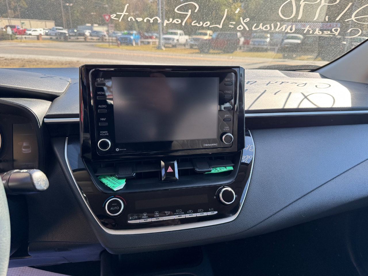 Toyota Corolla LE CVT (Natl) 2022