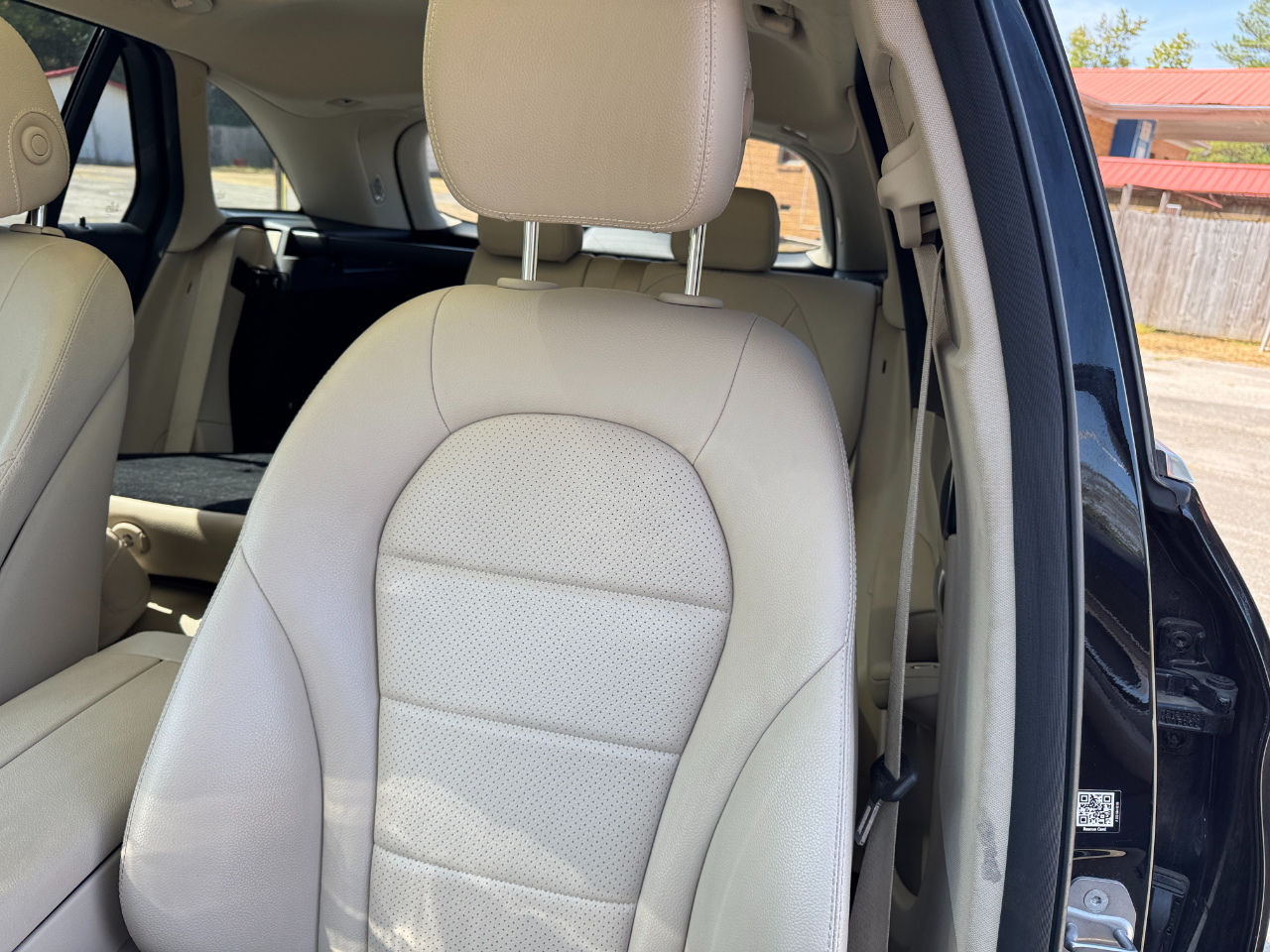 Mercedes-Benz GLC GLC 300 SUV 2021 Mercedes-Benz GLC GLC 300 SUV 2021