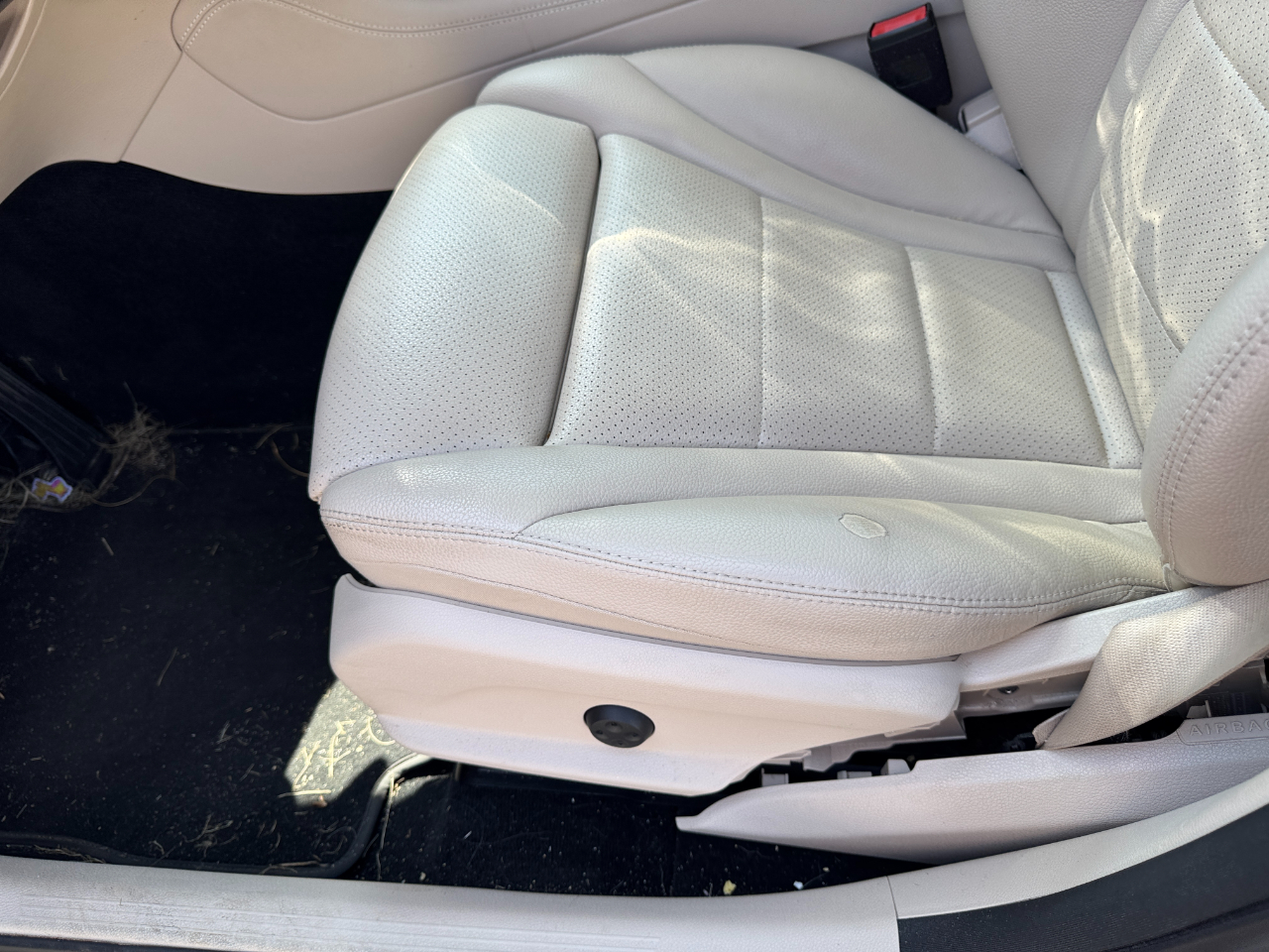 Mercedes-Benz GLC GLC 300 SUV 2021 Mercedes-Benz GLC GLC 300 SUV 2021