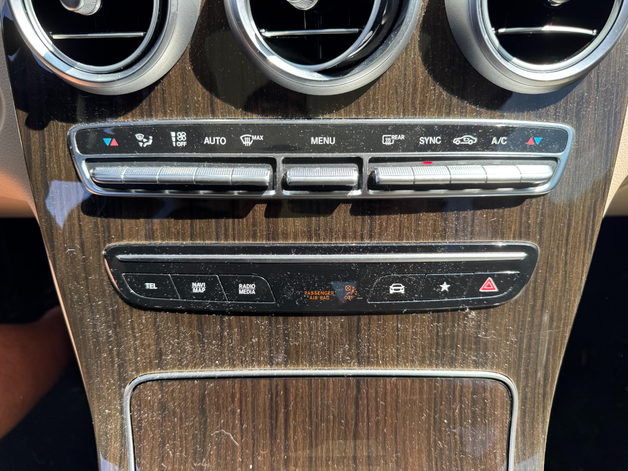 Mercedes-Benz GLC GLC 300 SUV 2021 Mercedes-Benz GLC GLC 300 SUV 2021