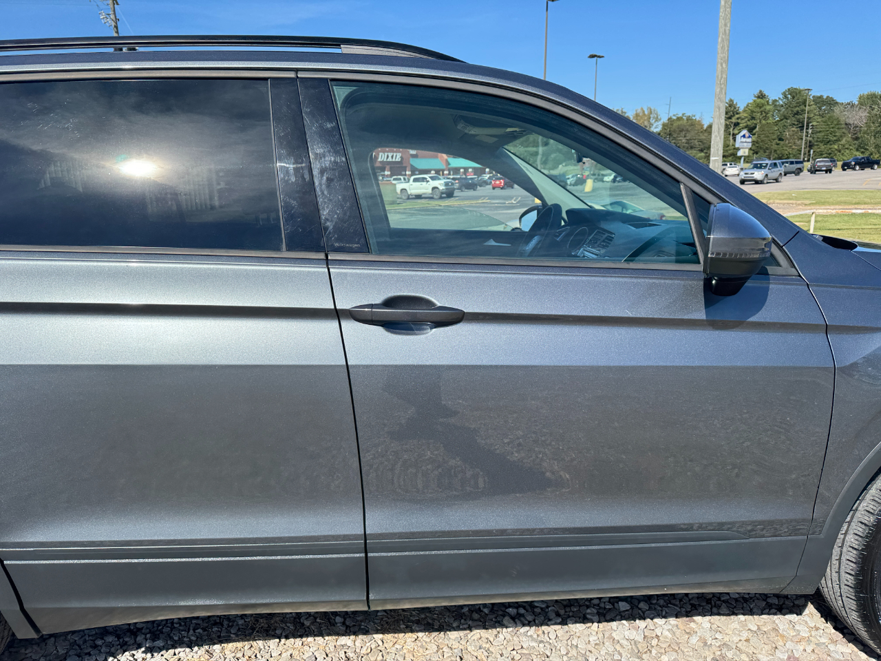 Volkswagen Tiguan 2.0T S FWD 2021 Volkswagen Tiguan 2.0T S FWD 2021