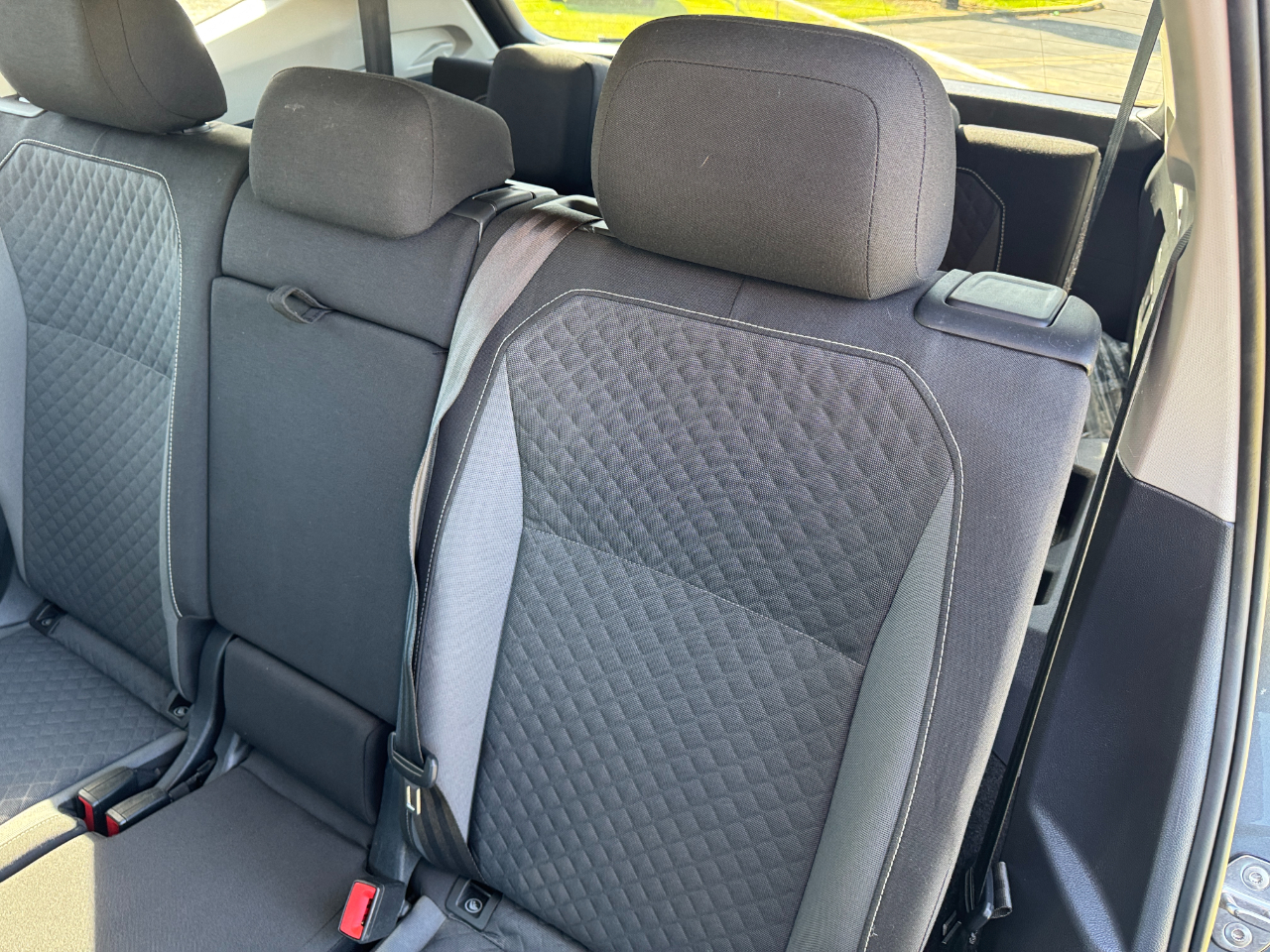 Volkswagen Tiguan 2.0T S FWD 2021 Volkswagen Tiguan 2.0T S FWD 2021