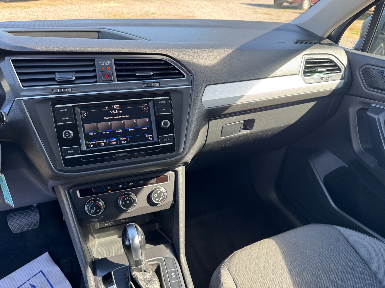 Volkswagen Tiguan 2.0T S FWD 2021 Volkswagen Tiguan 2.0T S FWD 2021