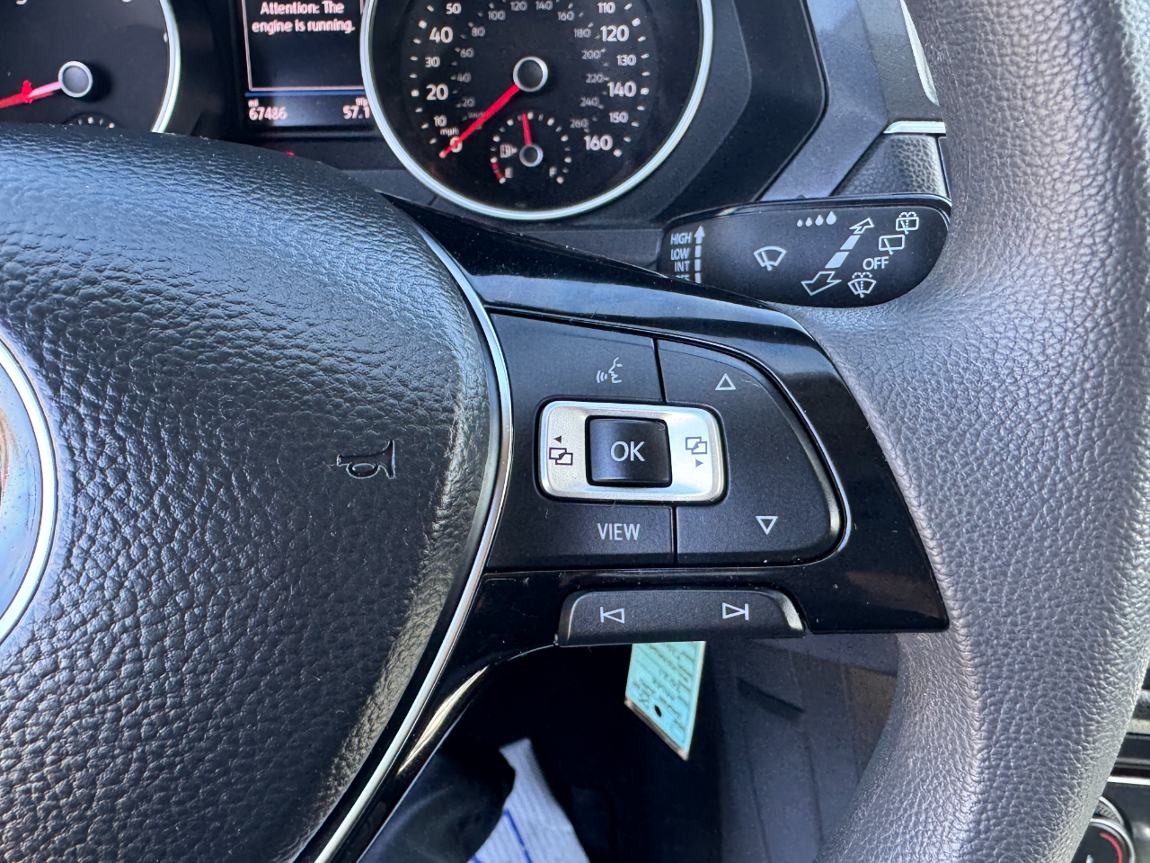 Volkswagen Tiguan 2.0T S FWD 2021 Volkswagen Tiguan 2.0T S FWD 2021